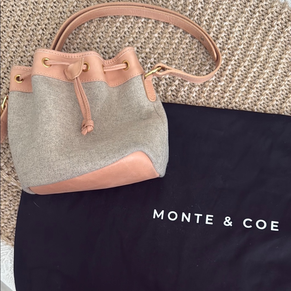 Italian Wool Bucket Bag